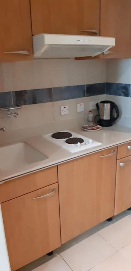 Platinum Hotel Apartments Abu Dhabi Ngoại thất bức ảnh