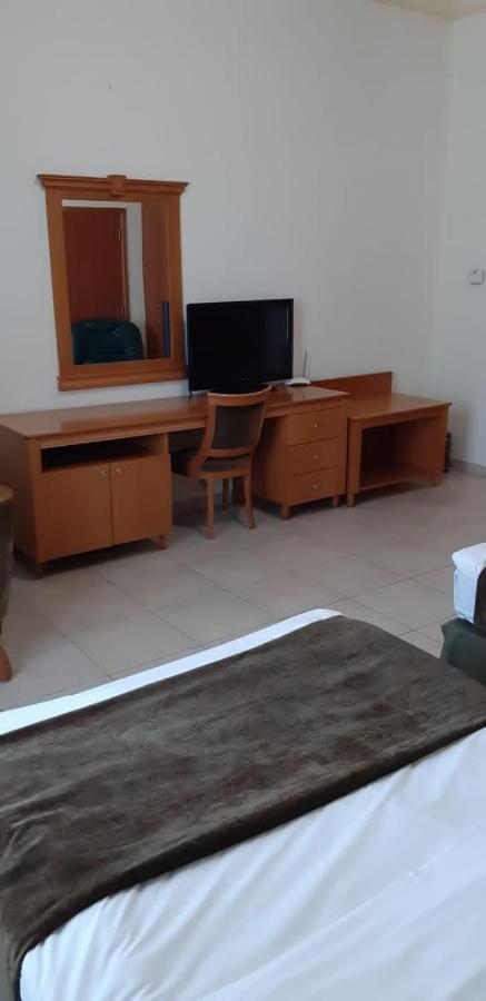 Platinum Hotel Apartments Abu Dhabi Ngoại thất bức ảnh